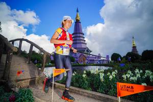 BIB: 322
                            <button type="button" onclick="openModal(19230257)" class="btn btn-primary btn-sm float-right btn-popup" data-toggle="modal" data-target=".modal-high-quality">
                        <i class="fas fa-shopping-cart"></i> Add to Cart
                    </button>
                                            <button type="button" onclick="isThisMe(19230257, true)" class="btn btn-success btn-sm float-right btn-popup btn-isme hidden" data-toggle="tooltip" data-placement="bottom" title="นี่คือรูปของคุณใช่ไหม คลิกที่นี่เพื่อเอาเข้าอัลบั้ม">
                        <i class="fas fa-plus"></i> Add to album
                    </button>
                    <button type="button" onclick="isThisMe(19230257, false)" class="btn btn-warning btn-sm float-right btn-popup btn-isnotme hidden">
                        <i class="fas fa-ban"></i> Remove from album
                    </button>